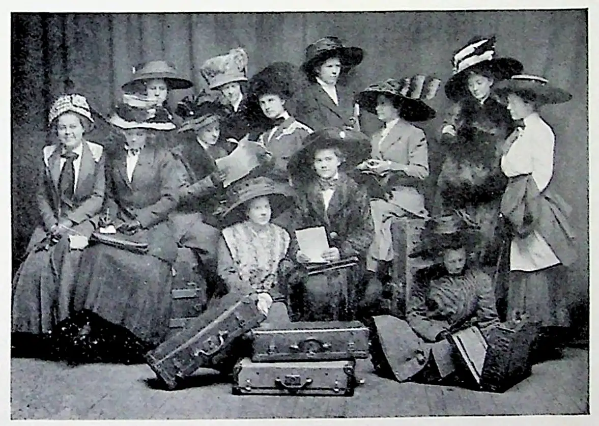 Expression Class 1911