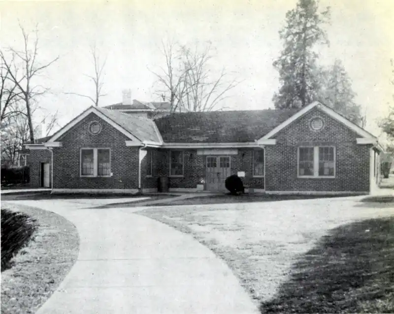 Haygood Fieldhouse (1937)