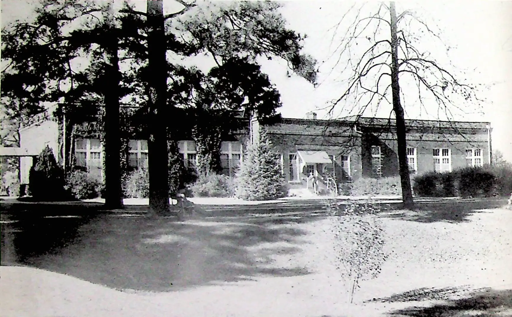 Huie Library (1934)