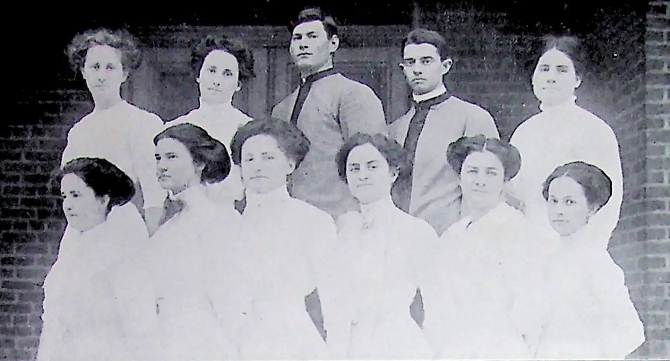 Irregular 1910