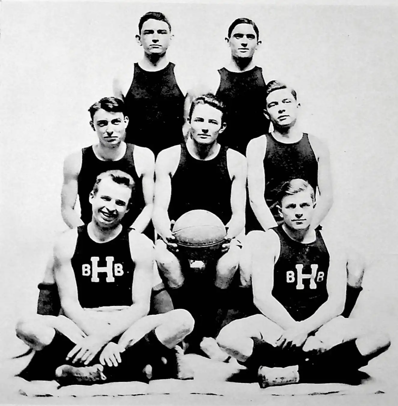 Men's Basketball 1913