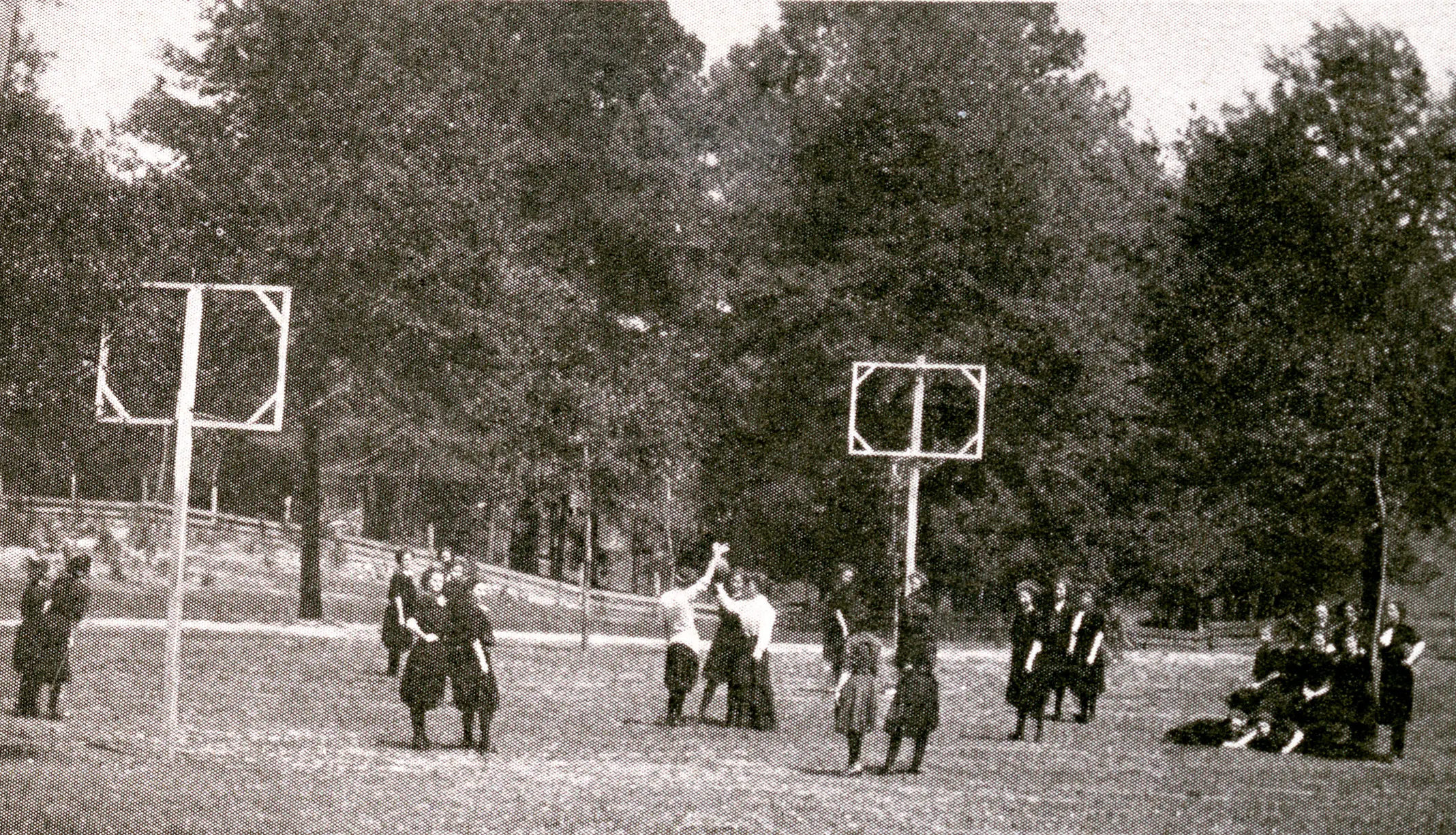 Outdoor Basketball Courts