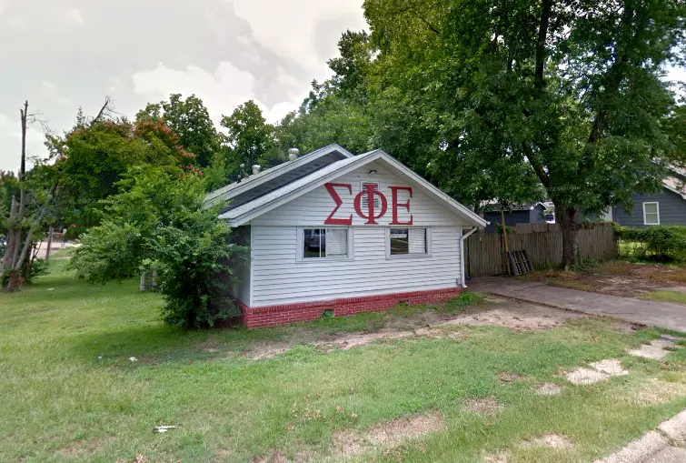 Sigma Phi Epsilon House (2004)