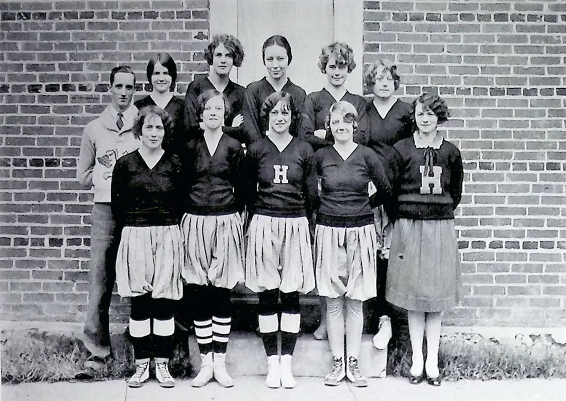 Women's Basketball 1927