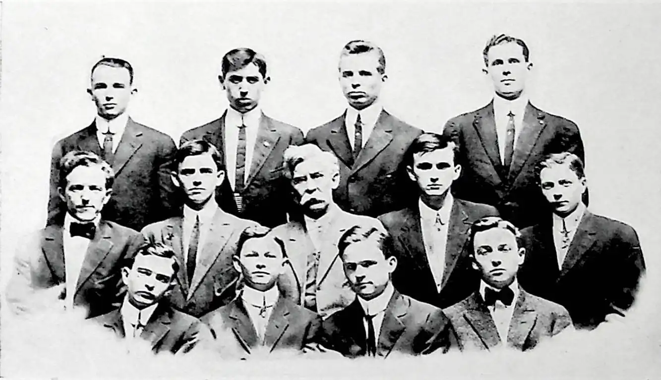 YMCA 1913